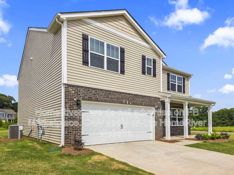 3916 Ashton Dr Nw - Photo 2 of 25