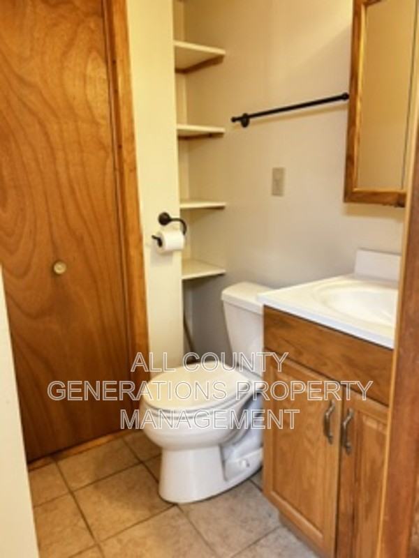 2281 Weymouth Rd - Photo 7 of 17