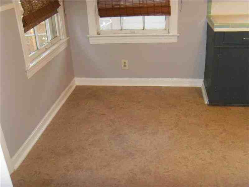 5506 Avenue G - Photo 5 of 13
