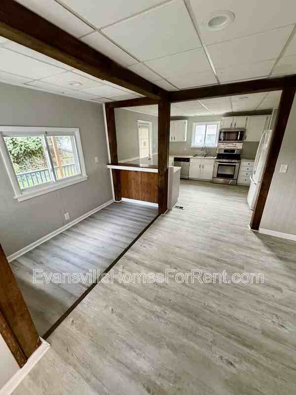 2706 W Virginia St - Photo 5 of 14