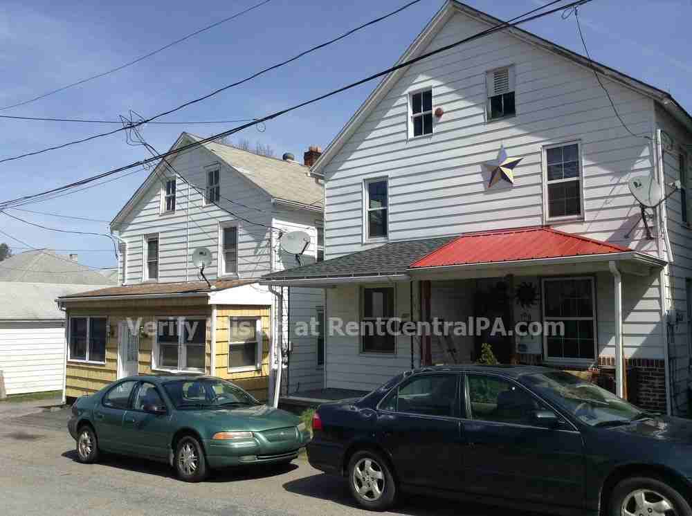 107 6th St - Photo 3 of 15