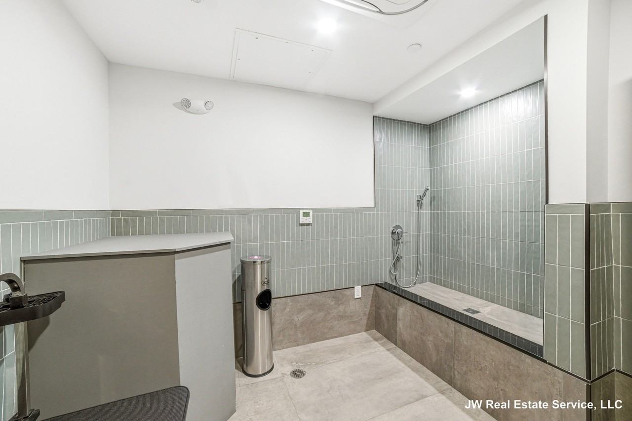 1 Nevins Hill Way #509 - Photo 4 of 40
