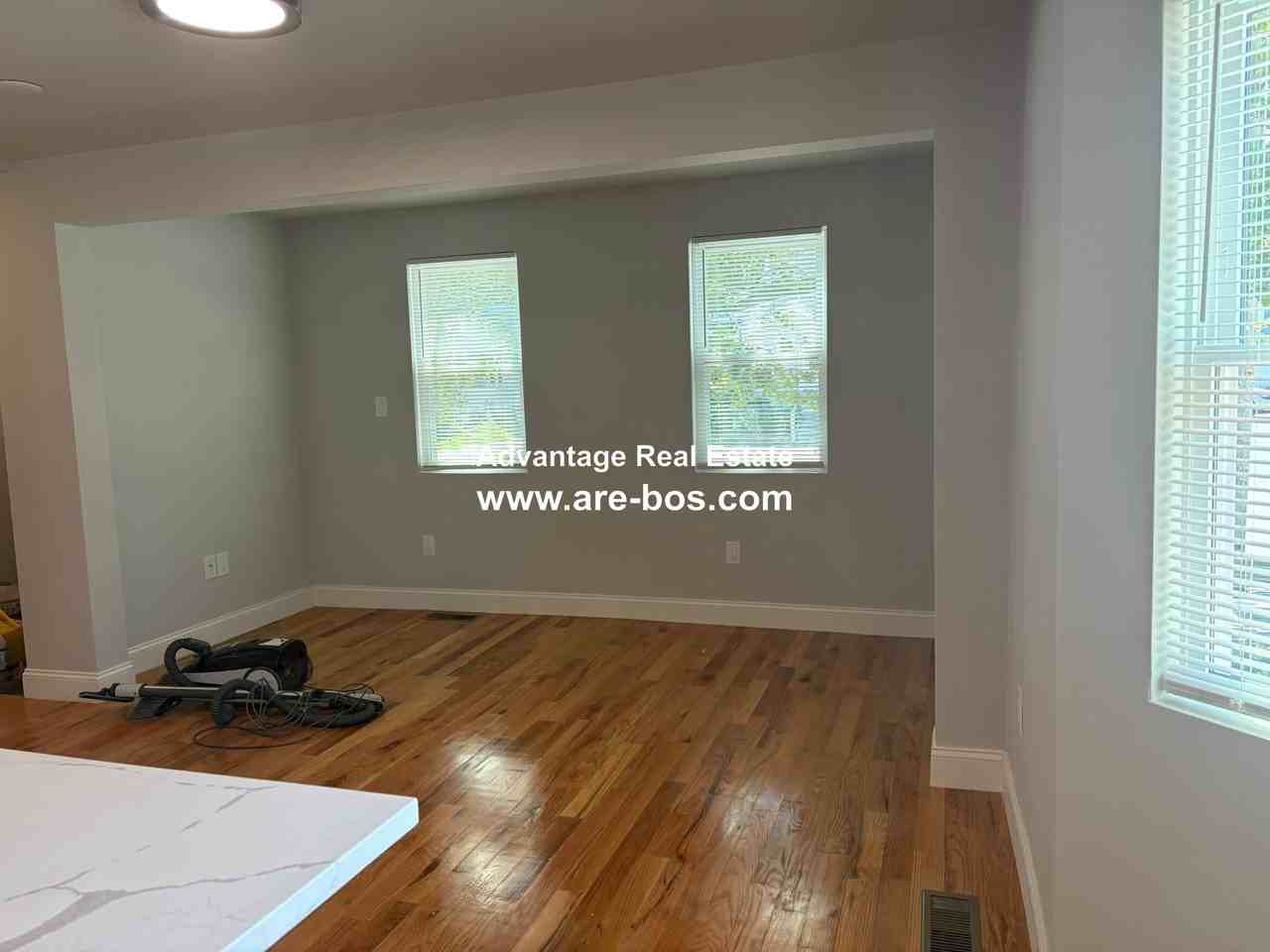 254 Salem St #1 - Photo 6 of 29