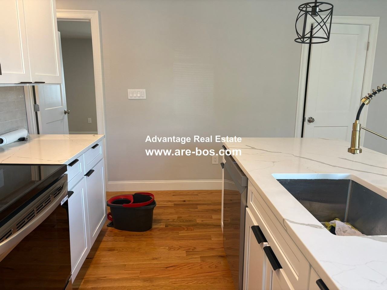 254 Salem St #1 - Photo 7 of 29