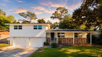 featured image of 711 Appian Way
