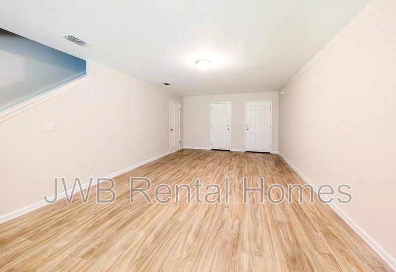 6869 Lake Mist Ln - Photo 6 of 21
