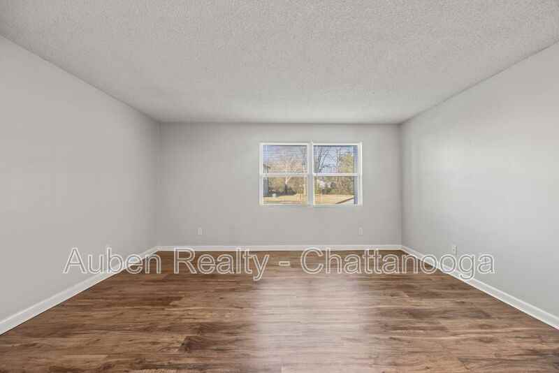 206 Eveningside Dr #39 - Photo 2 of 9