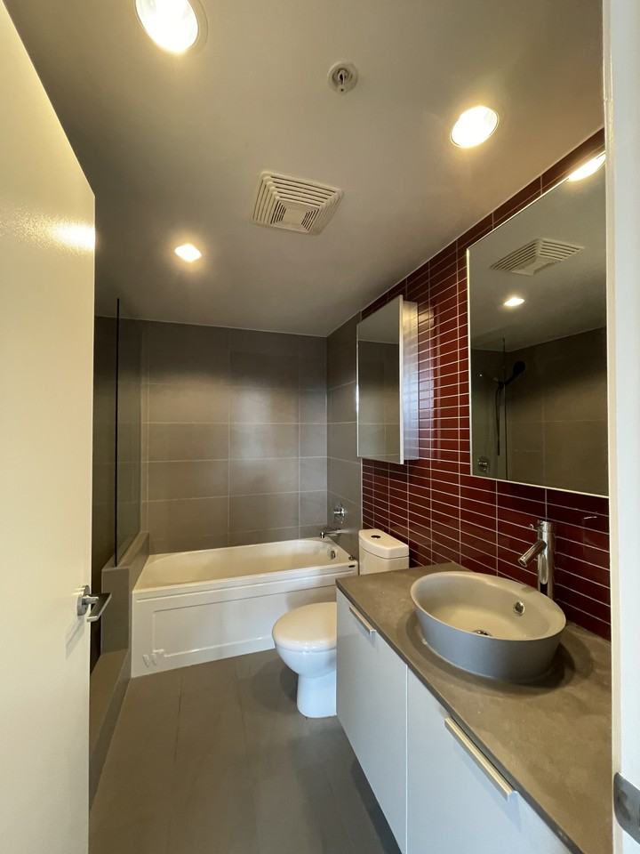 128 West Cordova Street - Photo 7 of 27