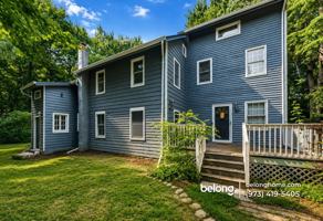 featured image of 8 Mc Croy Dr