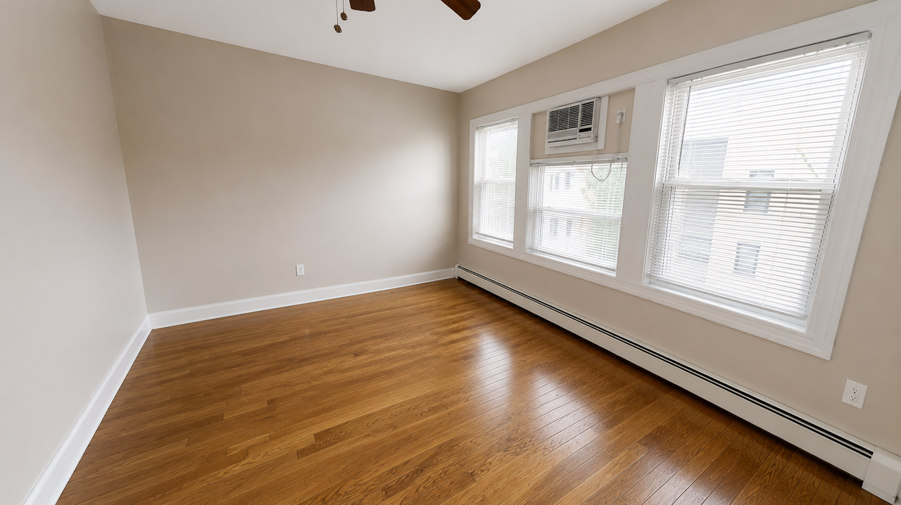 75 Pembroke Ave #75-2 - Photo 3 of 5