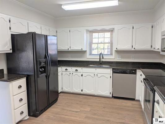 516 Pine Hills Dr - Photo 4 of 15