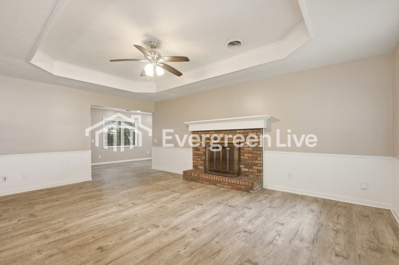 317 S Pear Orchard Rd - Photo 3 of 15