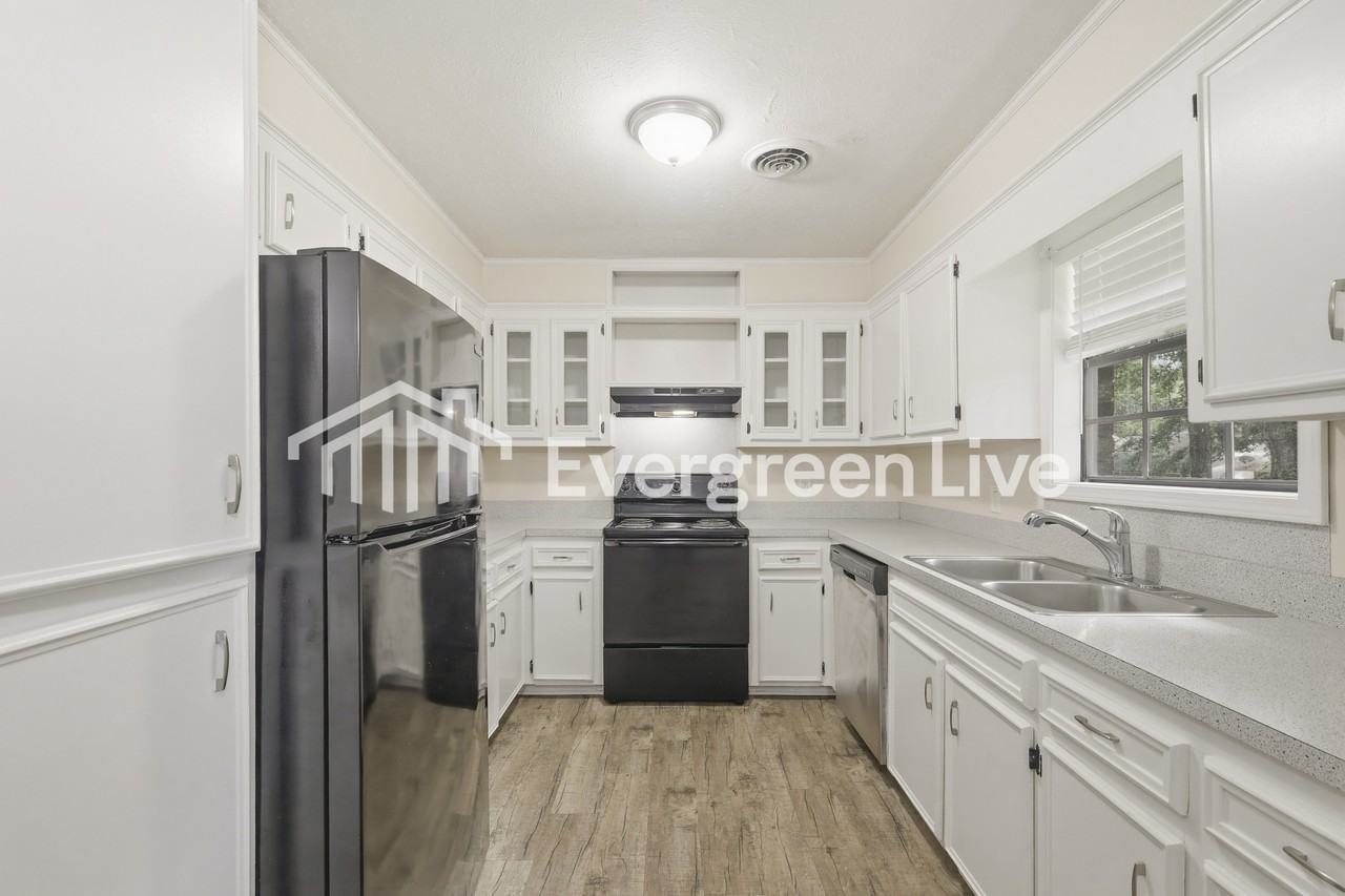 317 S Pear Orchard Rd - Photo 6 of 15