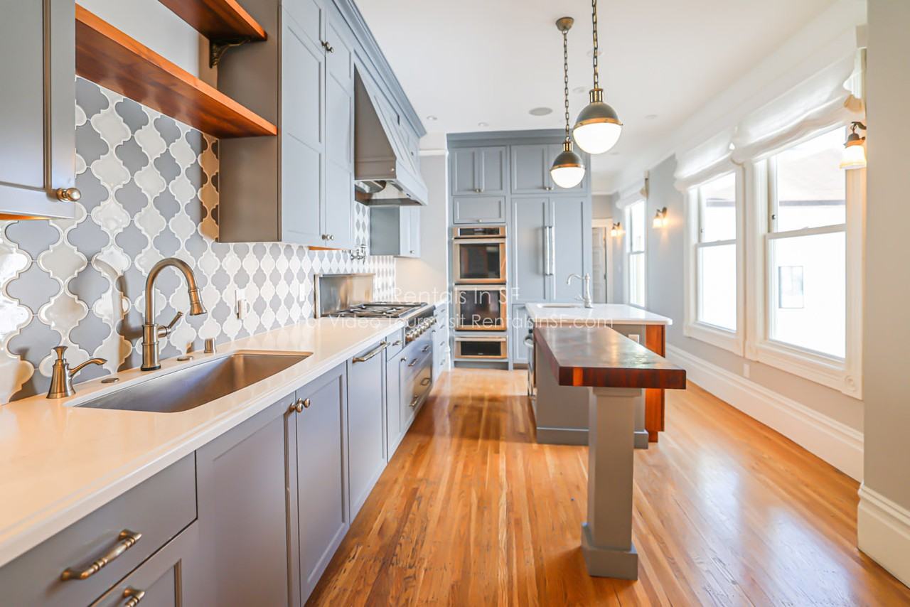 567 Waller St - Photo 2 of 33