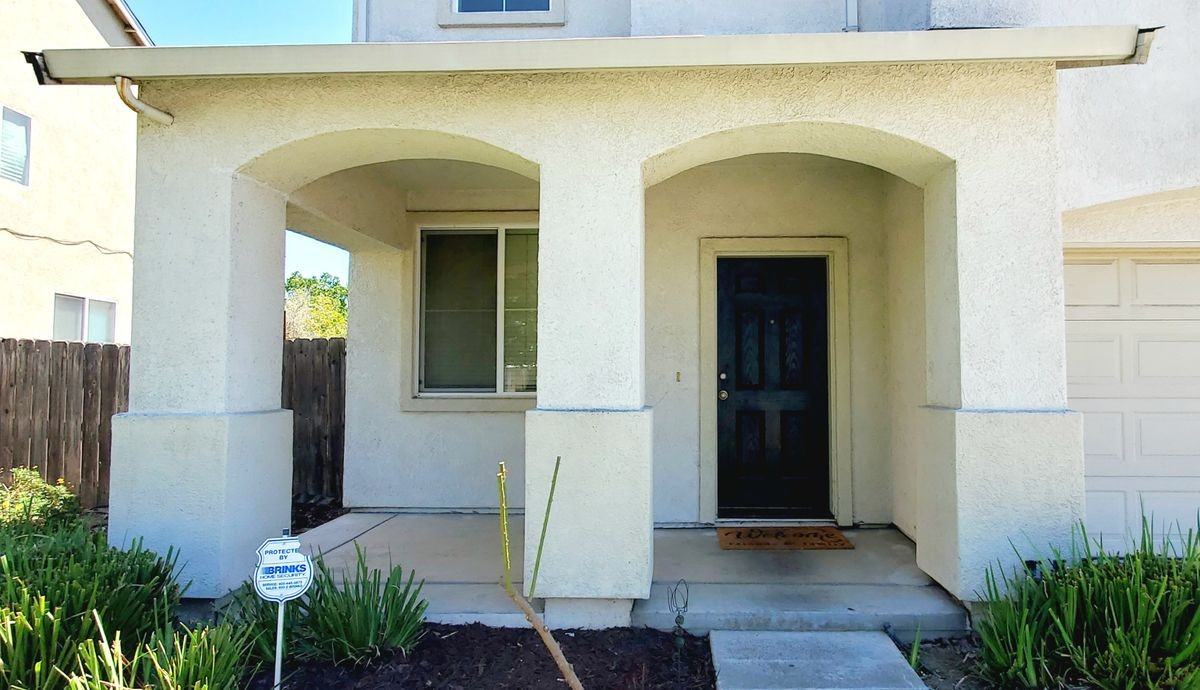 1618 Fontanella Way - Photo 2 of 40