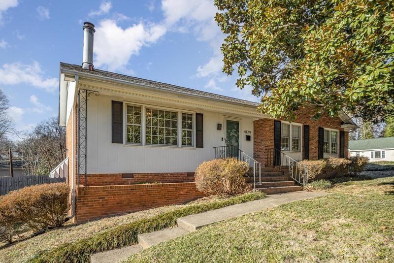 4129 Tamerlane - Photo 2 of 26