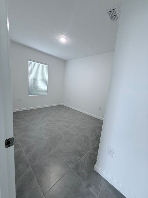 15393 Sw 34th Court Rd - Photo 7 of 13