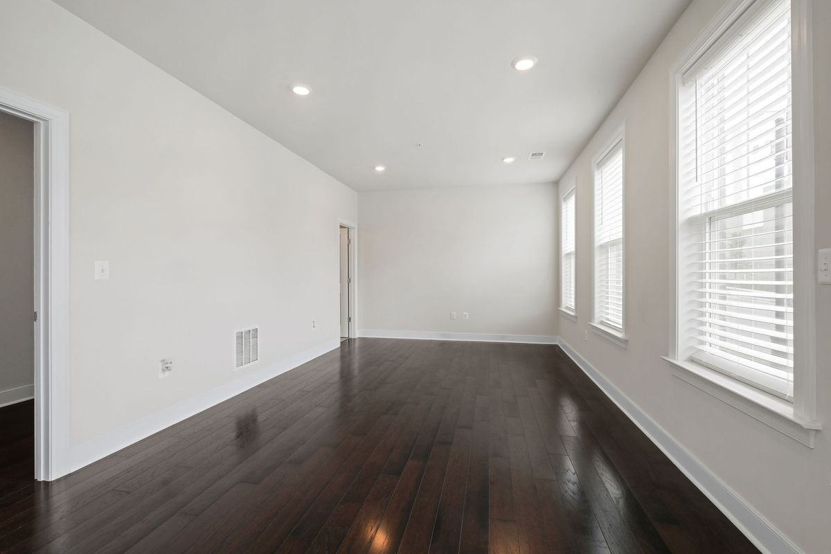 143 Rubens Dr - Photo 2 of 32
