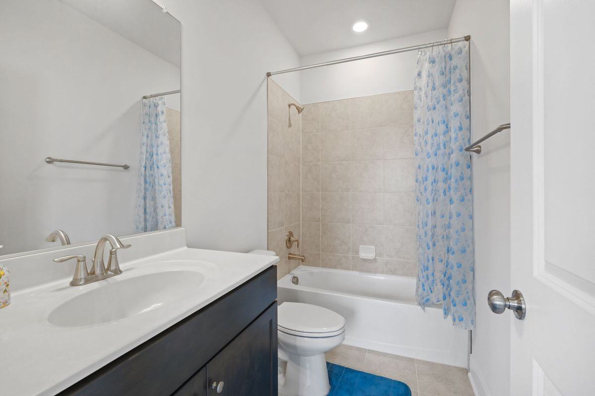143 Rubens Dr - Photo 4 of 32