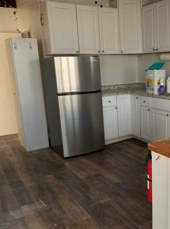 729 Riverside Dr ##A - Photo 3 of 6