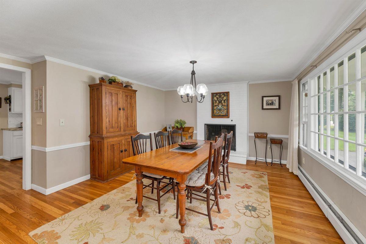 43 Milbern Ave - Photo 3 of 36