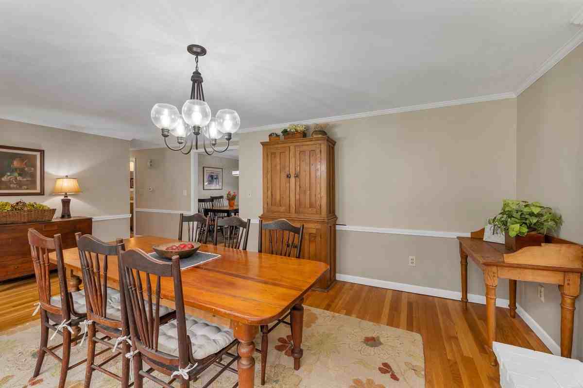 43 Milbern Ave - Photo 4 of 36