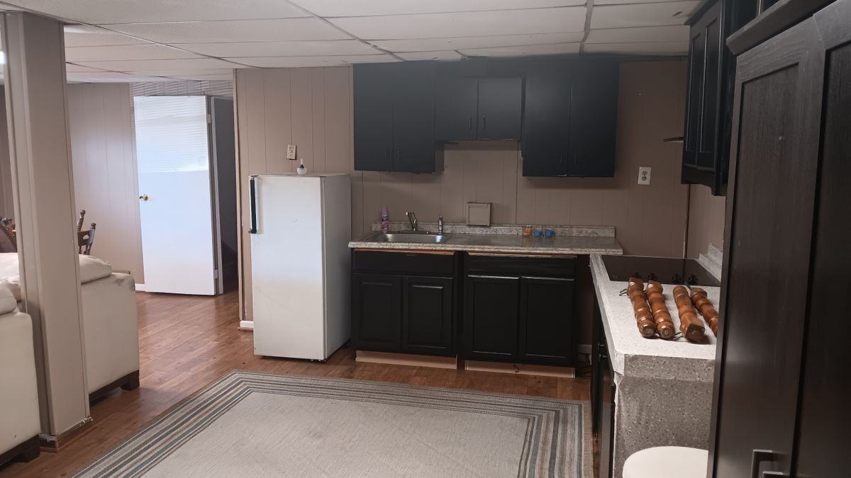 46534 Majestic Ct - Photo 3 of 7
