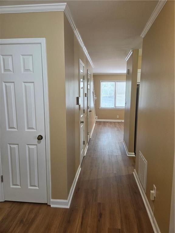 5595 Wells Cir - Photo 5 of 22