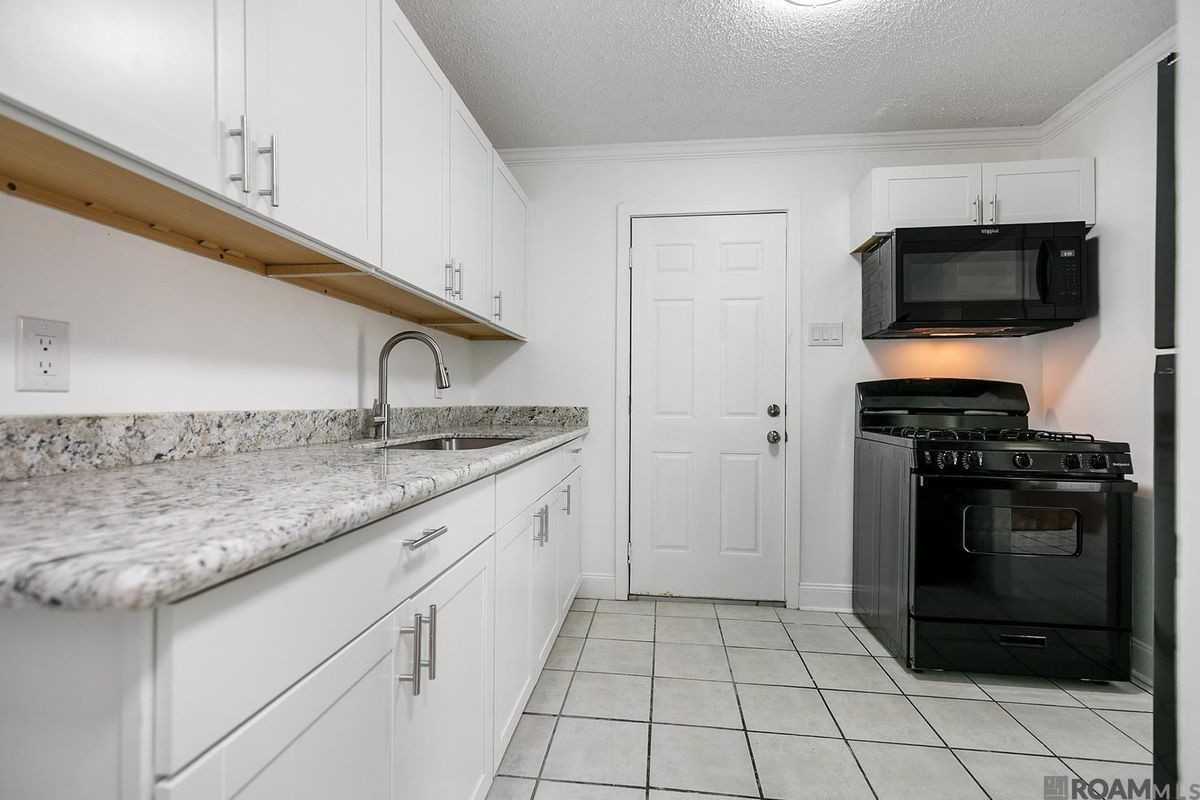 474 W Grant St - Photo 4 of 12