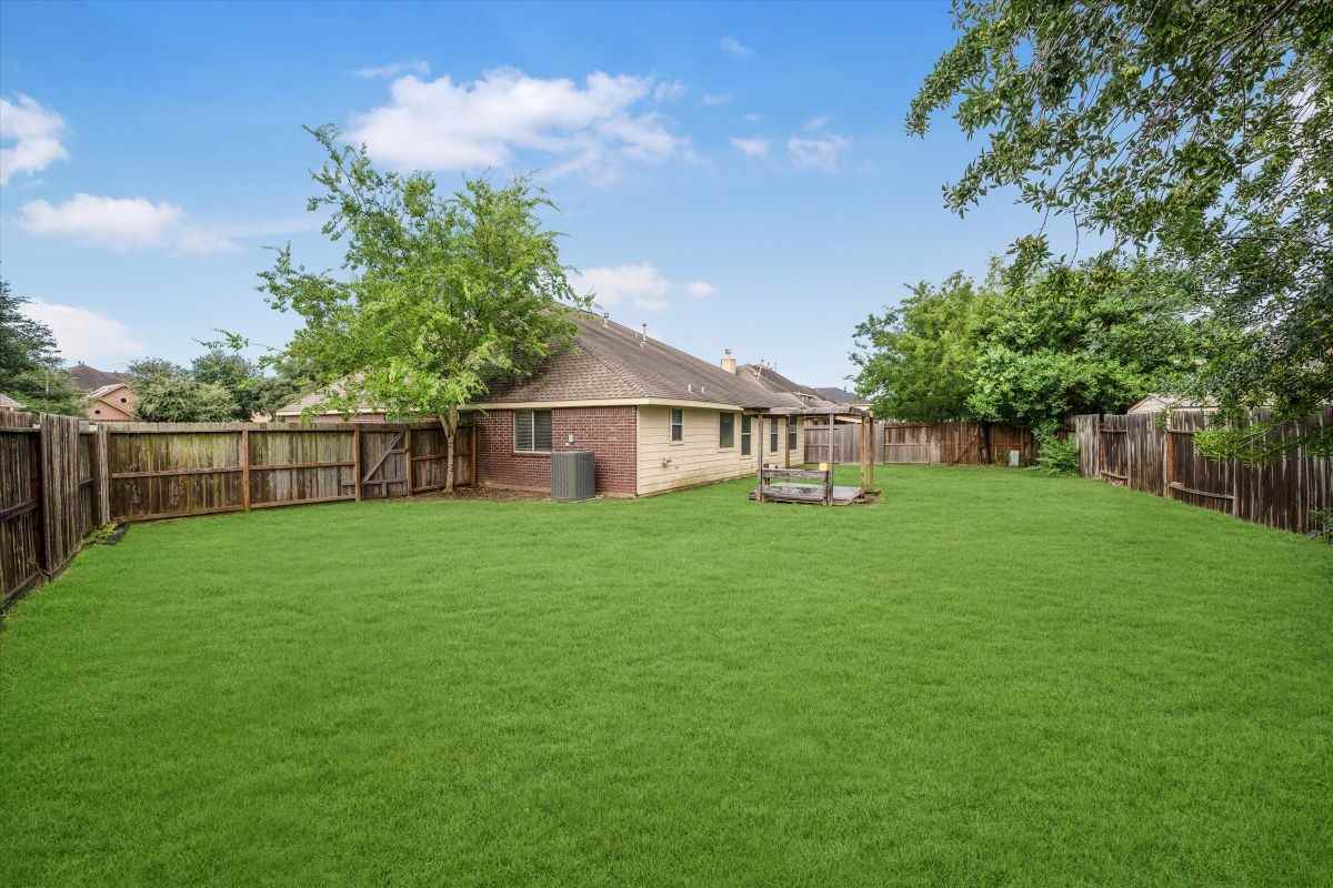 18110 Bare Branch Ln - Photo 2 of 41