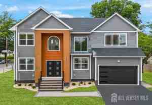 75 Jefferson Blvd - Photo 1 of 1