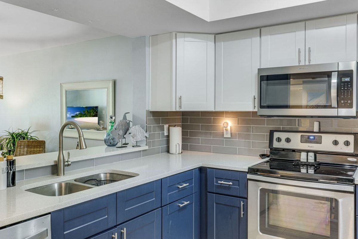 12601 Kelly Sands Way ##411 - Photo 3 of 36