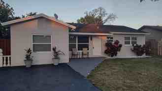 22682 Sw 65th Ter - Photo 1 of 1