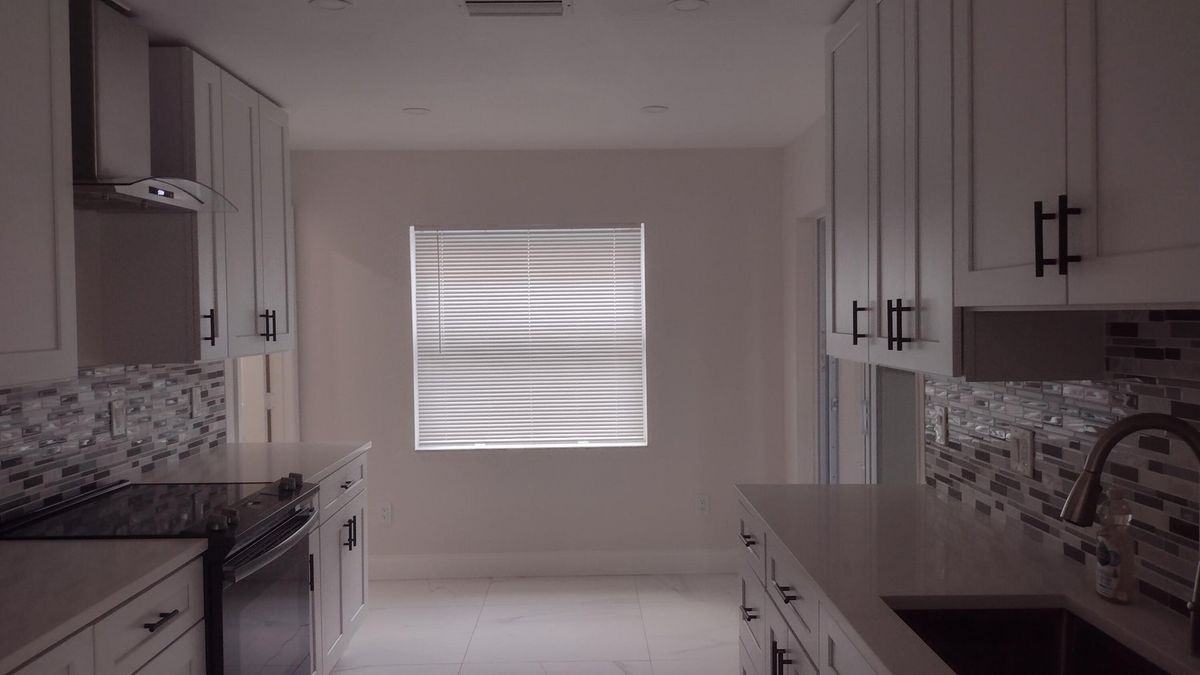 22682 Sw 65th Ter - Photo 2 of 24