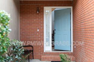 208 Foxchase Ln - Photo 1 of 1