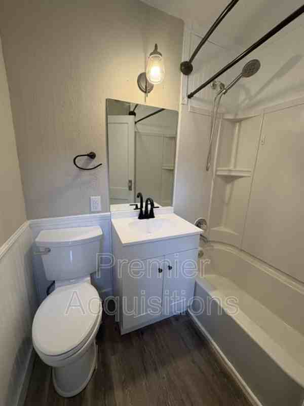3318 Fernwood Ave - Photo 7 of 11