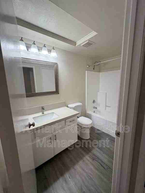 701 N Hollywood Way #115 - Photo 6 of 11