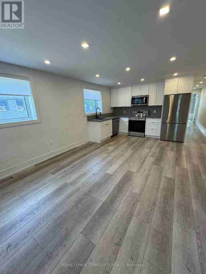 200 Munro Street - Photo 5