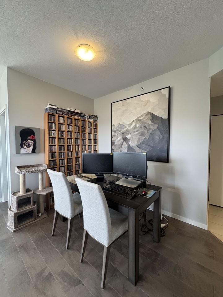 305 Morrissey Road - Photo 5