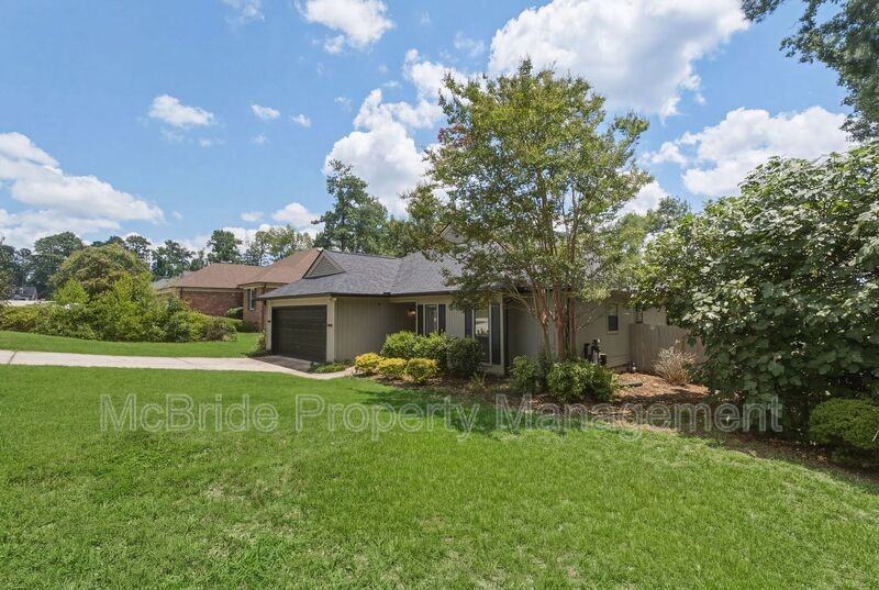 342 Village Square Dr - Photo 3 of 17