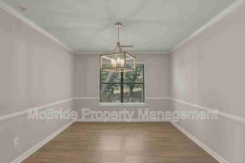 342 Village Square Dr - Photo 7 of 17