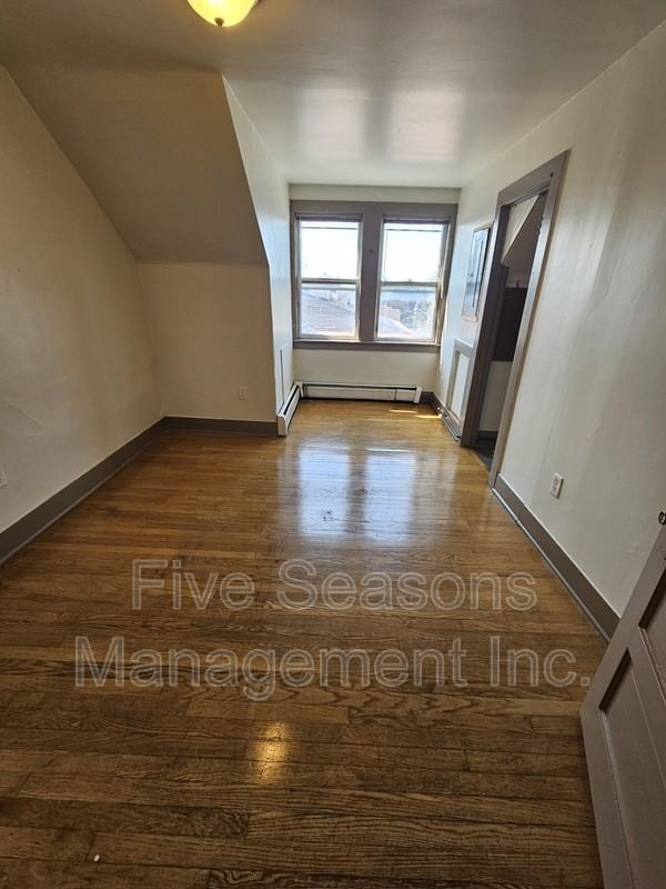 76 N Union St - Photo 4 of 11