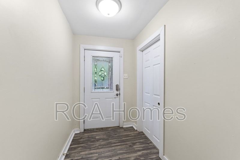 1156 Fletcher Ave - Photo 3 of 17