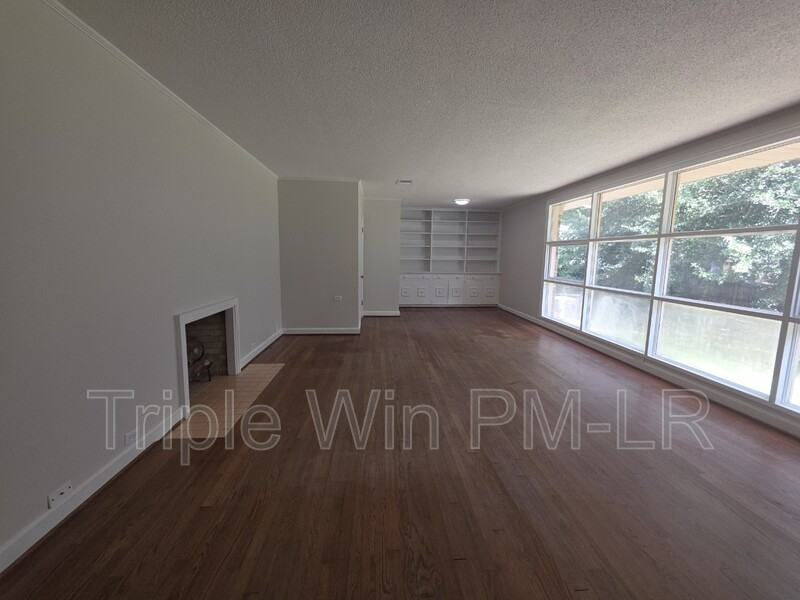 318 W Bell St - Photo 5 of 40