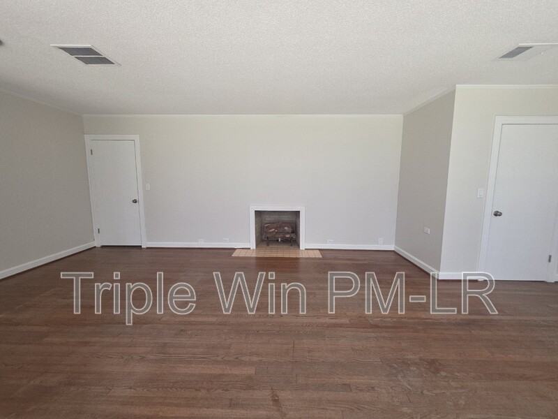 318 W Bell St - Photo 7 of 40