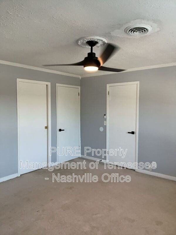 212 Harpers Mill Rd - Photo 3 of 6