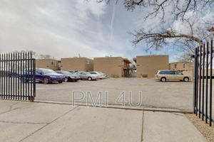 featured image of 233 Tennessee St Ne #B