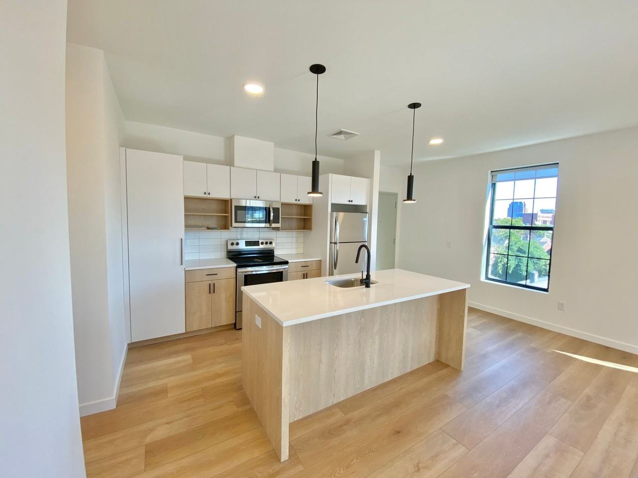 The Elm at 104 Howe St! - Photo 3 of 50