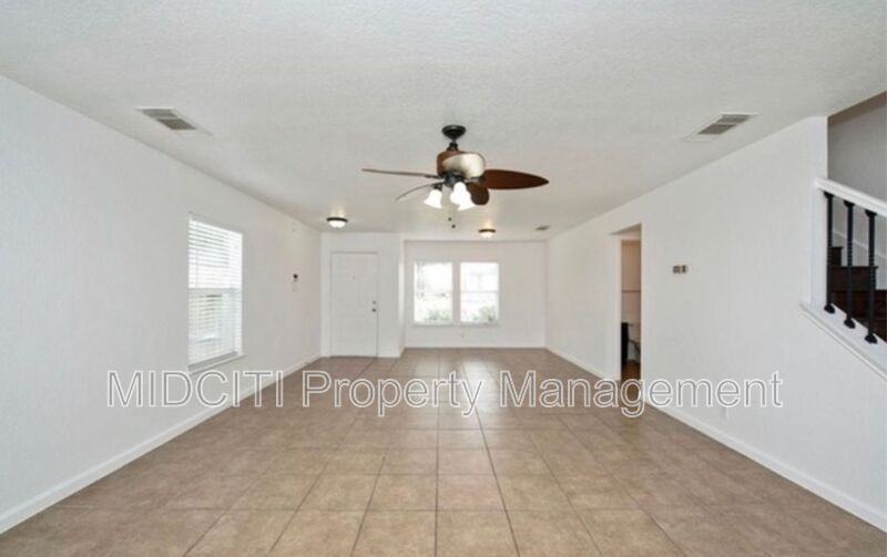 9739 Chelsea Cir - Photo 6 of 20