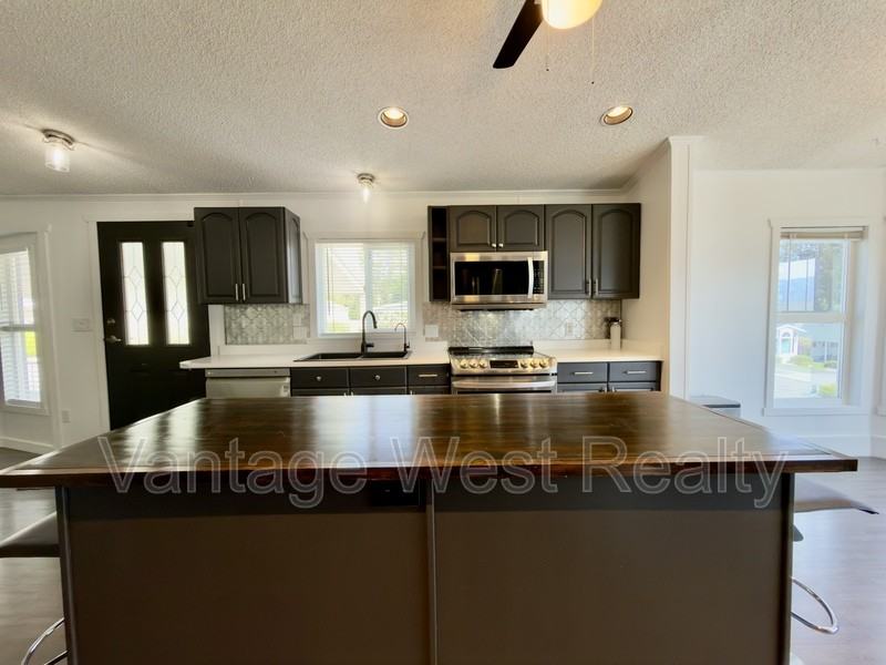 1776 Shannon Lake Rd - Photo 2 of 24